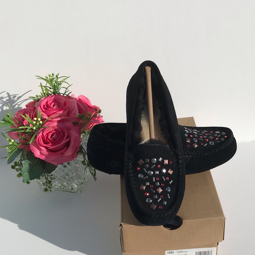 UGG Ansley Stud II Moccasin